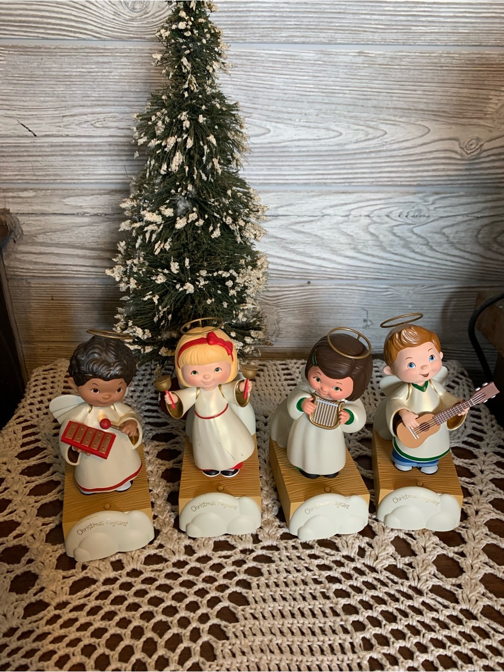 Hallmark 2012 Wireless Christmas Pageant